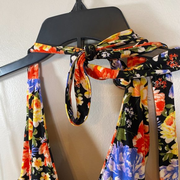 Floral Halter Jumpsuit - Picture 3 of 5